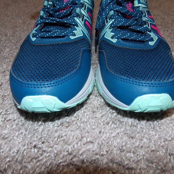 Women's Asics GEL-Venture 8 Wide Width Trail Running Sz8 - Picture 2 of 11